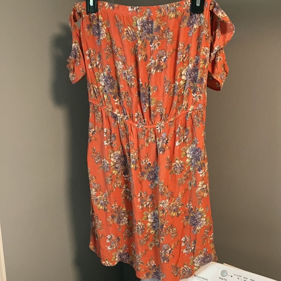 American Eagle Dress Size Medium Strapless Butterfly Sleeve Off the Shoulder - Picture 3 of 10